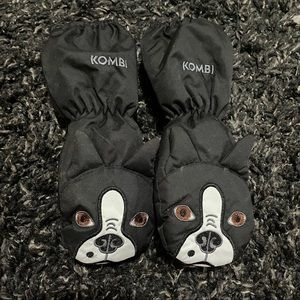 Kombi baby mittens
